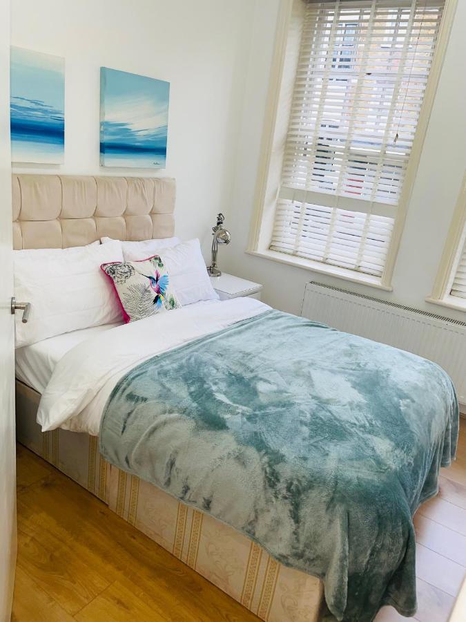 Amazing 2 Bedroom Apartment London Exterior photo